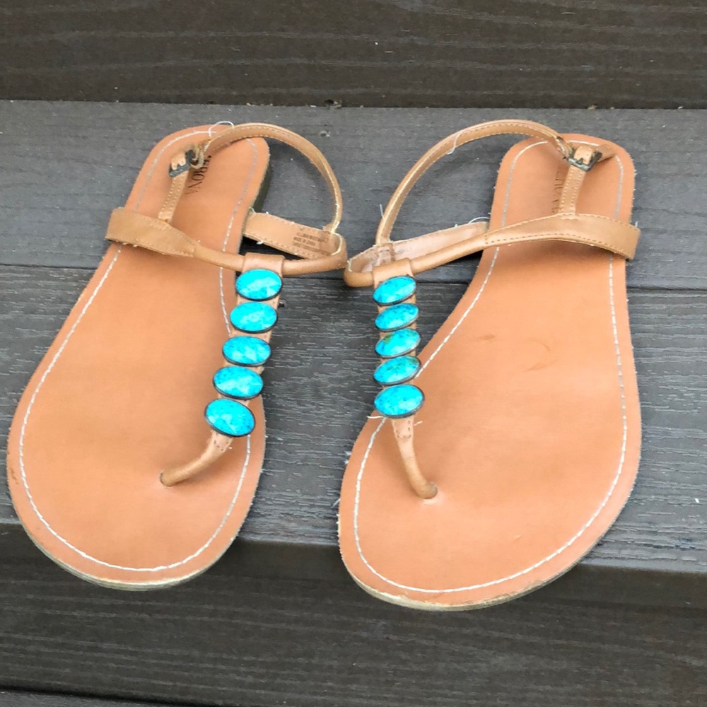 🎉 $4 W/bundle: Merona flats
